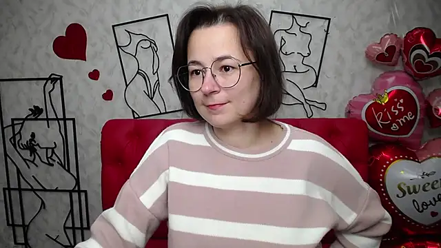 Snapshot of MarieSho chatting on 17, 2, 2025 MarieSho online show from 17, 2, 2025