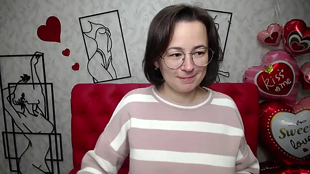 Snapshot of MarieSho chatting on 18, 2, 2025 MarieSho online show from 18, 2, 2025