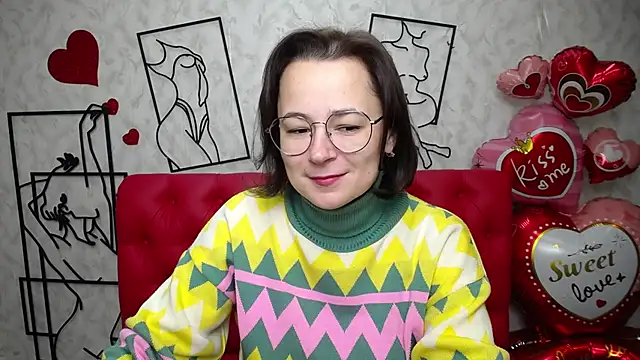 Snapshot of MarieSho chatting on 24, 2, 2025 MarieSho online show from 24, 2, 2025