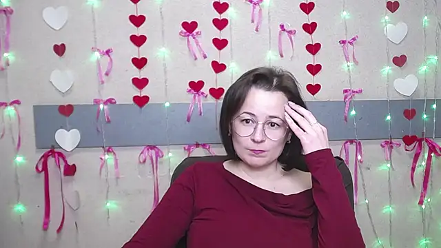 Snapshot of MarieSho chatting on 1, 3, 2025 MarieSho online show from 1, 3, 2025