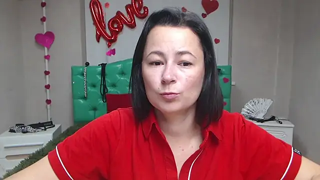 Snapshot of MarieSho chatting on 10, 9, 2025 MarieSho online show from 10, 9, 2025