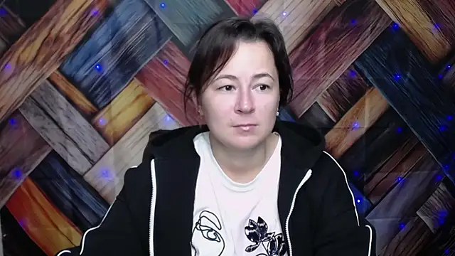 Snapshot of MarieSho chatting on 6, 10, 2025 MarieSho online show from 6, 10, 2025