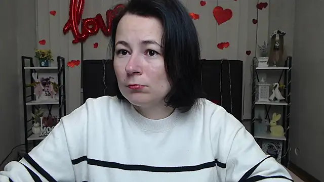 Snapshot of MarieSho chatting on 2, 2, 2026 MarieSho online show from 2, 2, 2026