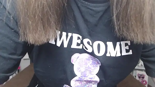 LauraHlot online show from 17, 2, 2025