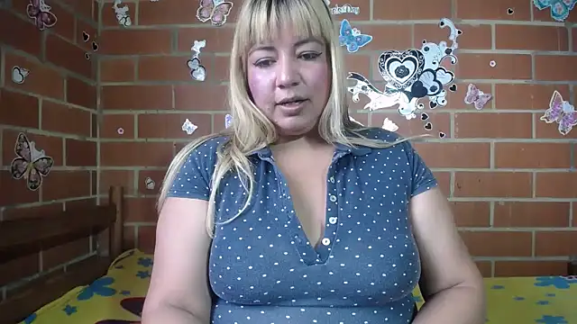 jones-scarlet online show from 22, 10, 2025