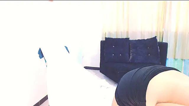 Stephanie520 online show from 25, 12, 2024