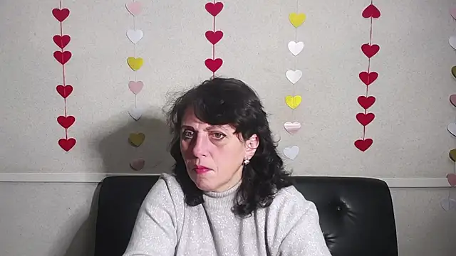 Snapshot of LuciaMii chatting on 26, 1, 2025 LuciaMii online show from 26, 1, 2025