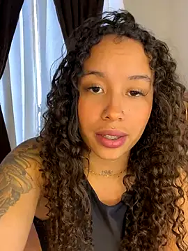 MarieLeon online show from 25, 9, 2025