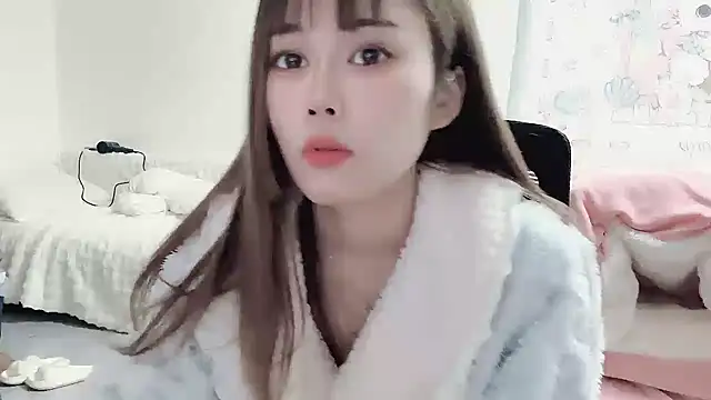 Snapshot of Jia-Xin- chatting on 29, 12, 2024 Jia-Xin- online show from 29, 12, 2024