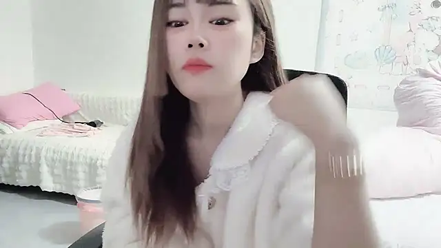 Snapshot of Jia-Xin- chatting on 5, 1, 2025 Jia-Xin- online show from 5, 1, 2025