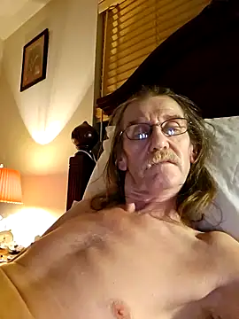 Snapshot of coolbrease10 chatting on 15, 1, 2025 coolbrease10 online show from 15, 1, 2025