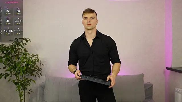 Snapshot of Nik_Sharp chatting on 8, 3, 2025 Nik Sharp online show from 8, 3, 2025