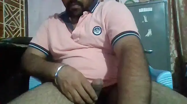 Snapshot of boyplay1000 chatting on 6, 2, 2025 boyplay1000 online show from 6, 2, 2025