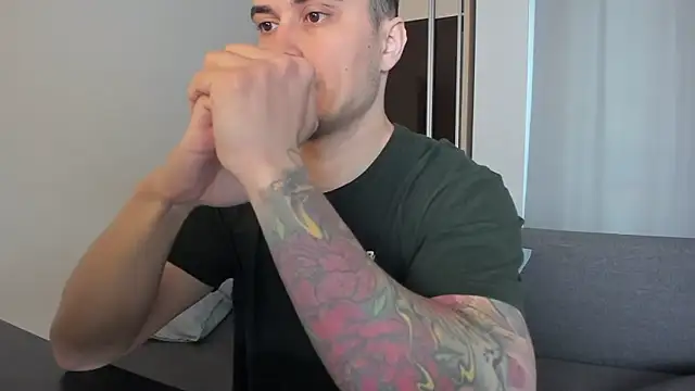 MatMalonne online show from 8, 4, 2026