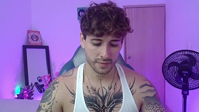 Snapshot of Ares_blue chatting on 7, 5, 2026 Ares blue online show from 7, 5, 2026