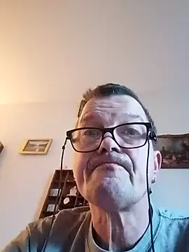 Snapshot of Bigpenis6y chatting on 4, 2, 2026 Bigpenis6y online show from 4, 2, 2026