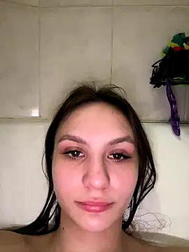 sweety secret  online show from 5, 12, 2024