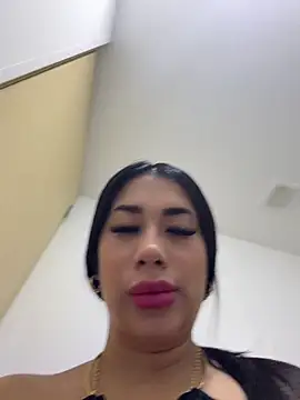 kiim taaylor online show from 28, 6, 2026