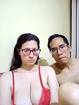 Snapshot of couple_orgasm chatting on 25, 10, 2025 couple orgasm online show from 25, 10, 2025