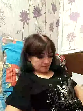 SweetLeila40 online show from 24, 1, 2025