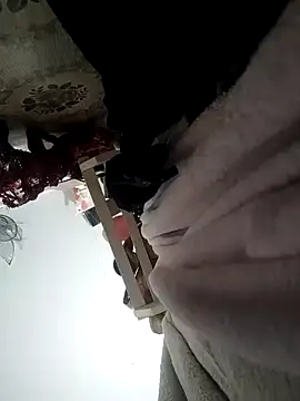 Snapshot of SweetLeila40 chatting on 13, 3, 2026 SweetLeila40 online show from 13, 3, 2026