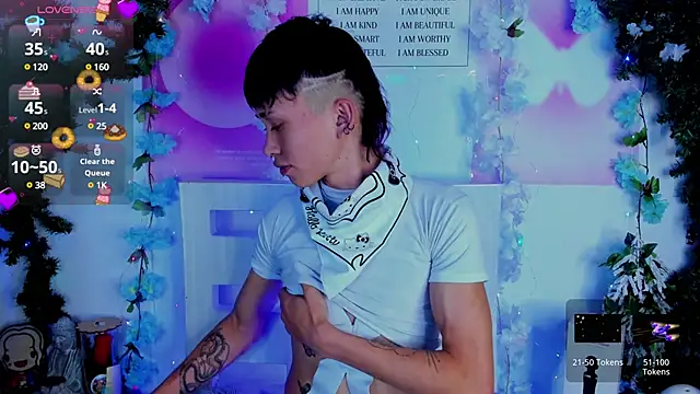 juniior 2311  online show from 25, 1, 2025