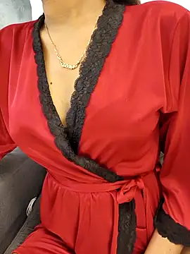 Snapshot of yhona_darling chatting on 21, 5, 2026 yhona darling online show from 21, 5, 2026