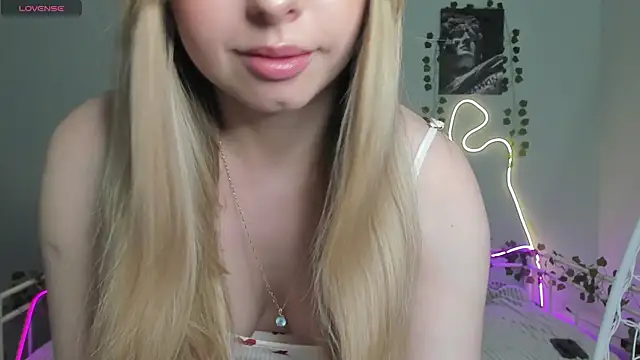 Snapshot of Melissa_babs chatting on 1, 2, 2025 Melissa babs online show from 1, 2, 2025