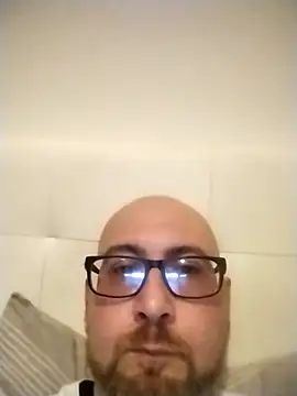 Snapshot of Cazzodr chatting on 8, 3, 2025 Cazzodr online show from 8, 3, 2025