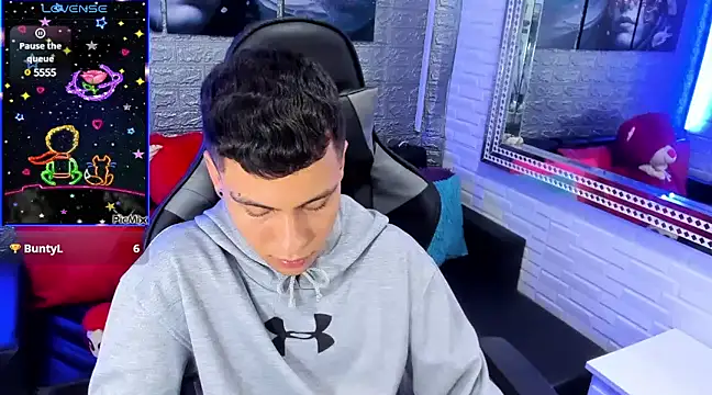 Snapshot of salvadorgomezx chatting on 9, 12, 2024 salvadorgomezx online show from 9, 12, 2024