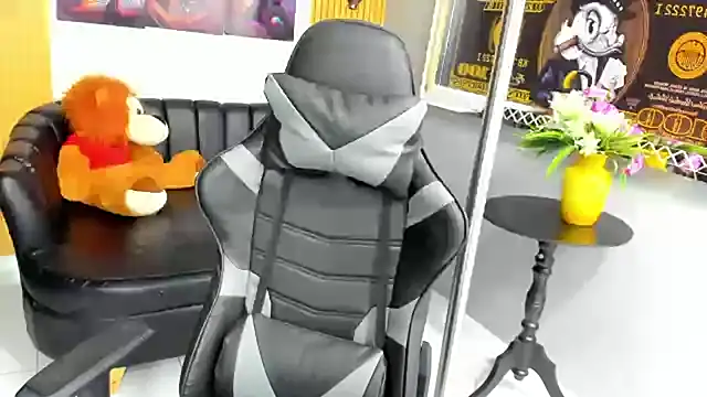 Snapshot of salvadorgomezx chatting on 17, 12, 2024 salvadorgomezx online show from 17, 12, 2024