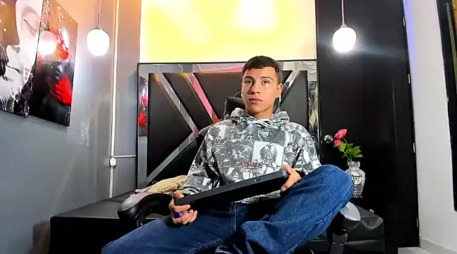 Snapshot of salvadorgomezx chatting on 30, 12, 2024 salvadorgomezx online show from 30, 12, 2024