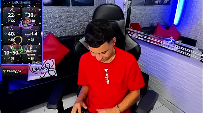 Snapshot of salvadorgomezx chatting on 4, 1, 2025 salvadorgomezx online show from 4, 1, 2025