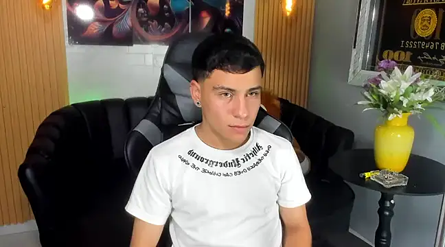 Snapshot of salvadorgomezx chatting on 23, 1, 2025 salvadorgomezx online show from 23, 1, 2025