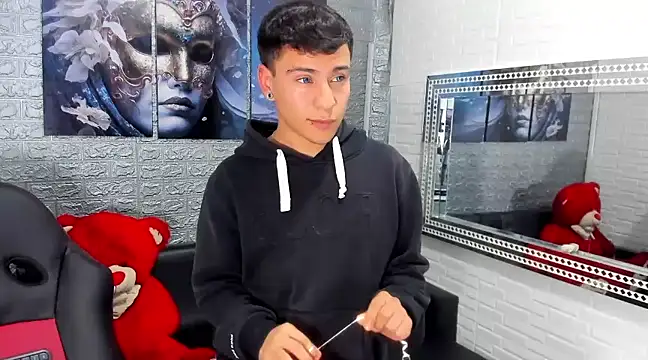 Snapshot of salvadorgomezx chatting on 16, 2, 2025 salvadorgomezx online show from 16, 2, 2025