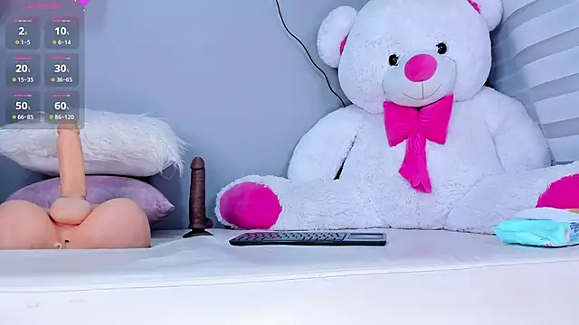 Alexasmith06 online show from 5, 12, 2024