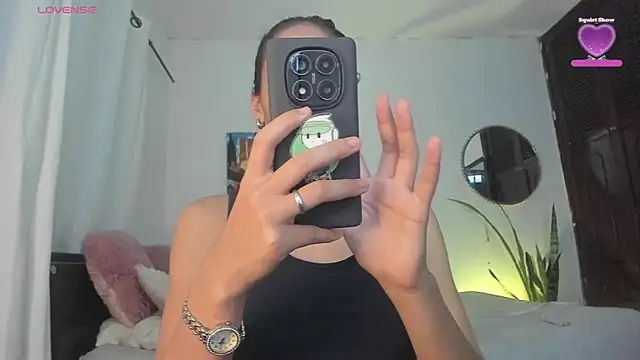 Sophie sweett19 online show from 9, 11, 2025