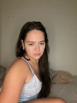 Snapshot of rebeccaareys chatting on 23, 3, 2026 rebeccaareys online show from 23, 3, 2026