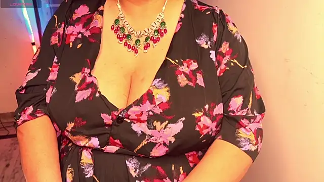Gulabi Queen online show from 27, 7, 2026