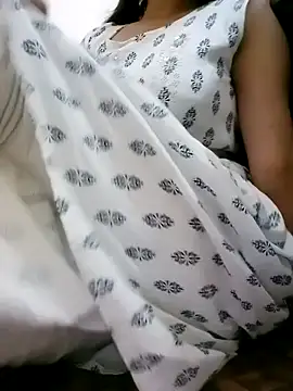 Snapshot of Arohi_is_Live chatting on 14, 12, 2024 Arohi is Live online show from 14, 12, 2024