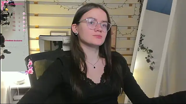 Snapshot of Josephine_jo chatting on 3, 3, 2026 Josephine jo online show from 3, 3, 2026