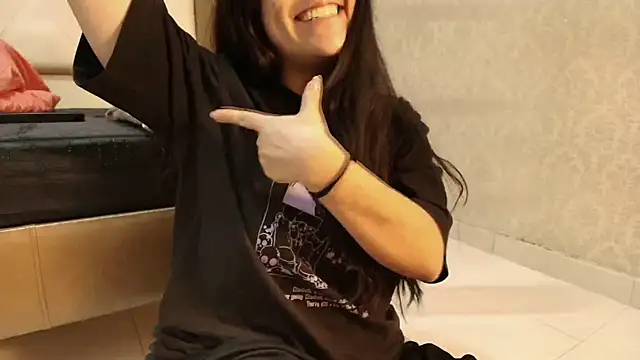 sofiaclauss online show from 24, 10, 2025