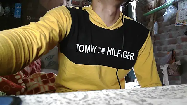 Dreamdaze2025 online show from 9, 4, 2026