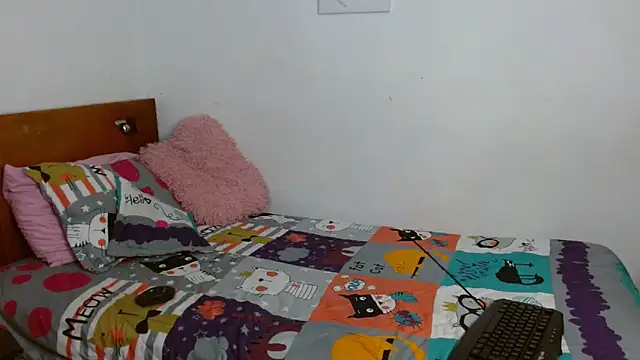 Snapshot of TylaRoggers chatting on 20, 3, 2025 TylaRoggers online show from 20, 3, 2025