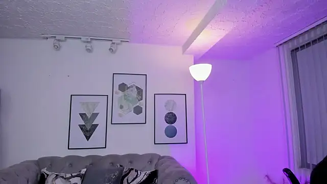 Snapshot of kendaall_jenner_ chatting on 29, 1, 2025 kendaall jenner online show from 29, 1, 2025