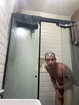 Alexaxelo online show from 5, 3, 2026