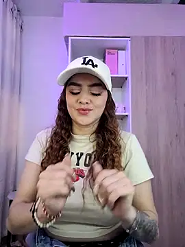 Lu perez online show from 2, 6, 2026