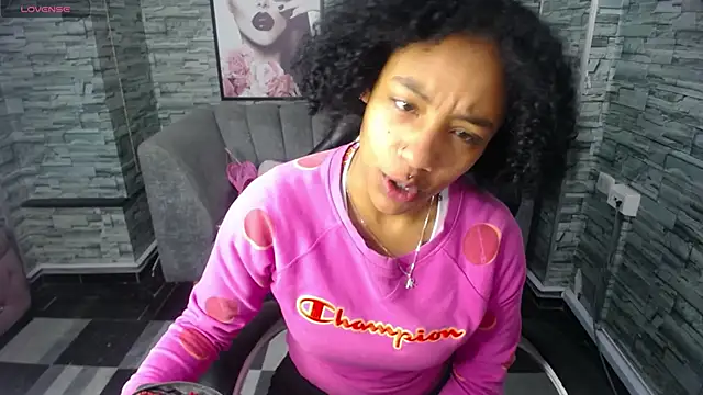 Violeth b online show from 2, 10, 2025