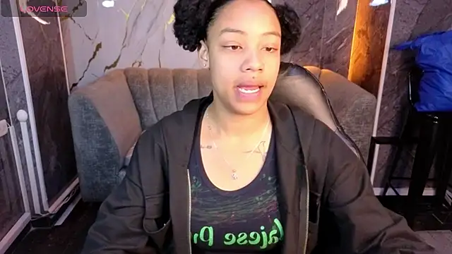 Violeth b online show from 31, 10, 2025