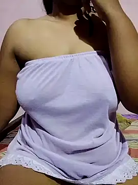 Snapshot of Diwya69 chatting on 2, 8, 2026 Diwya69 online show from 2, 8, 2026